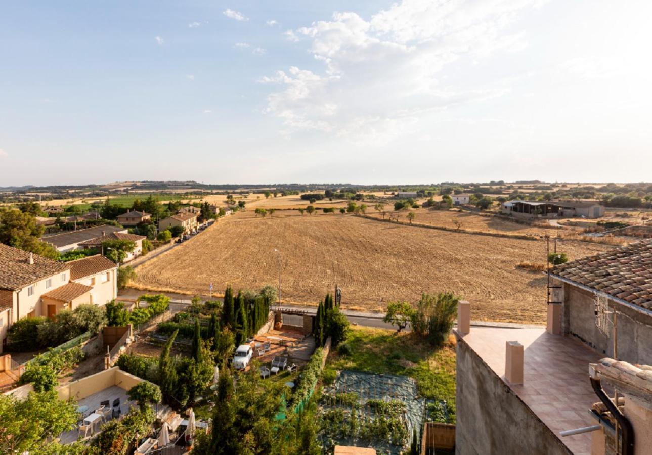 Apartamentos Vino Tinto Y Restaurante Tomate Rosa Adahuesca Екстериор снимка